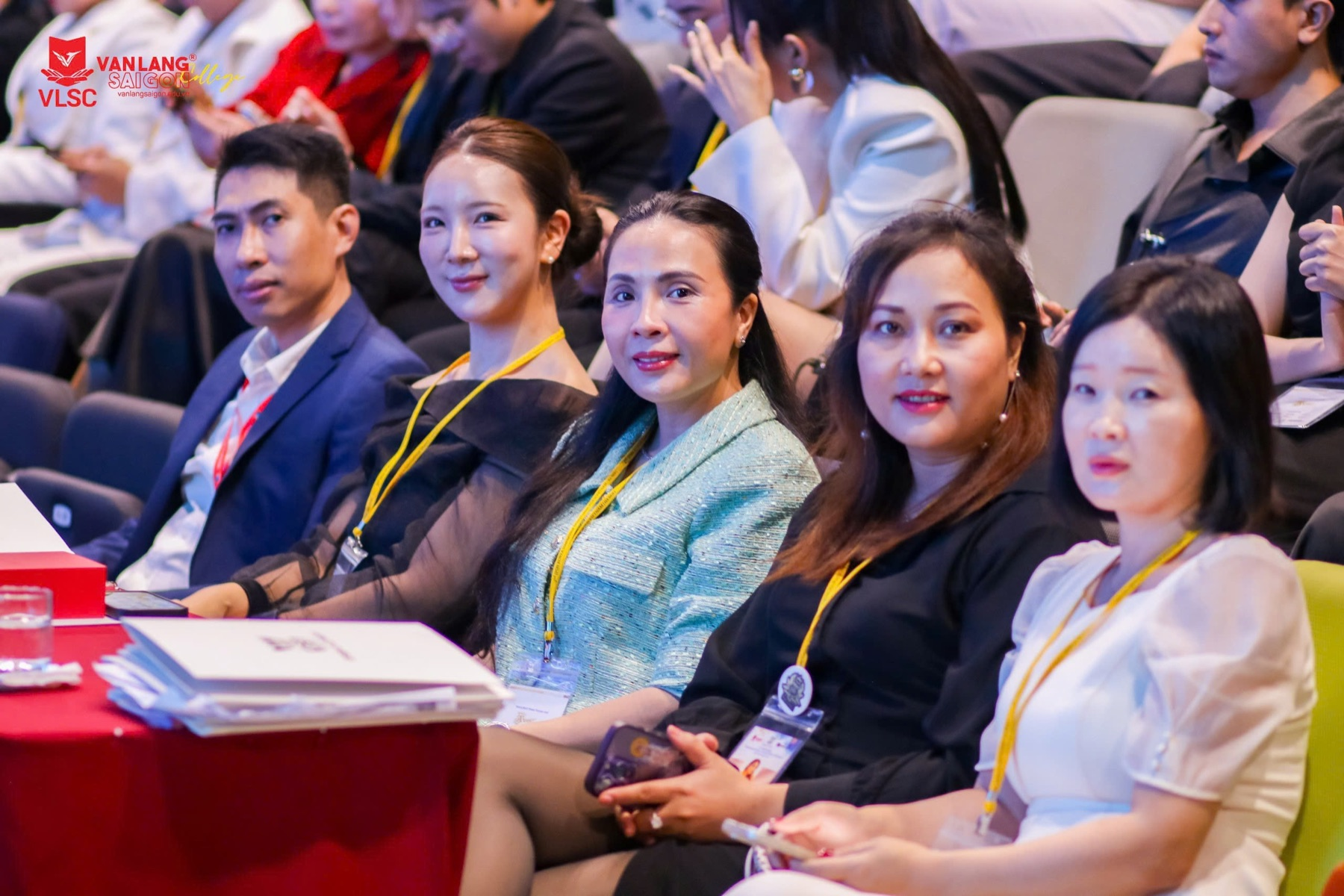 Chuyên gia Đỗ Thị Thanh Hằng cùng khách mời tại ngày thi IPSN 2026